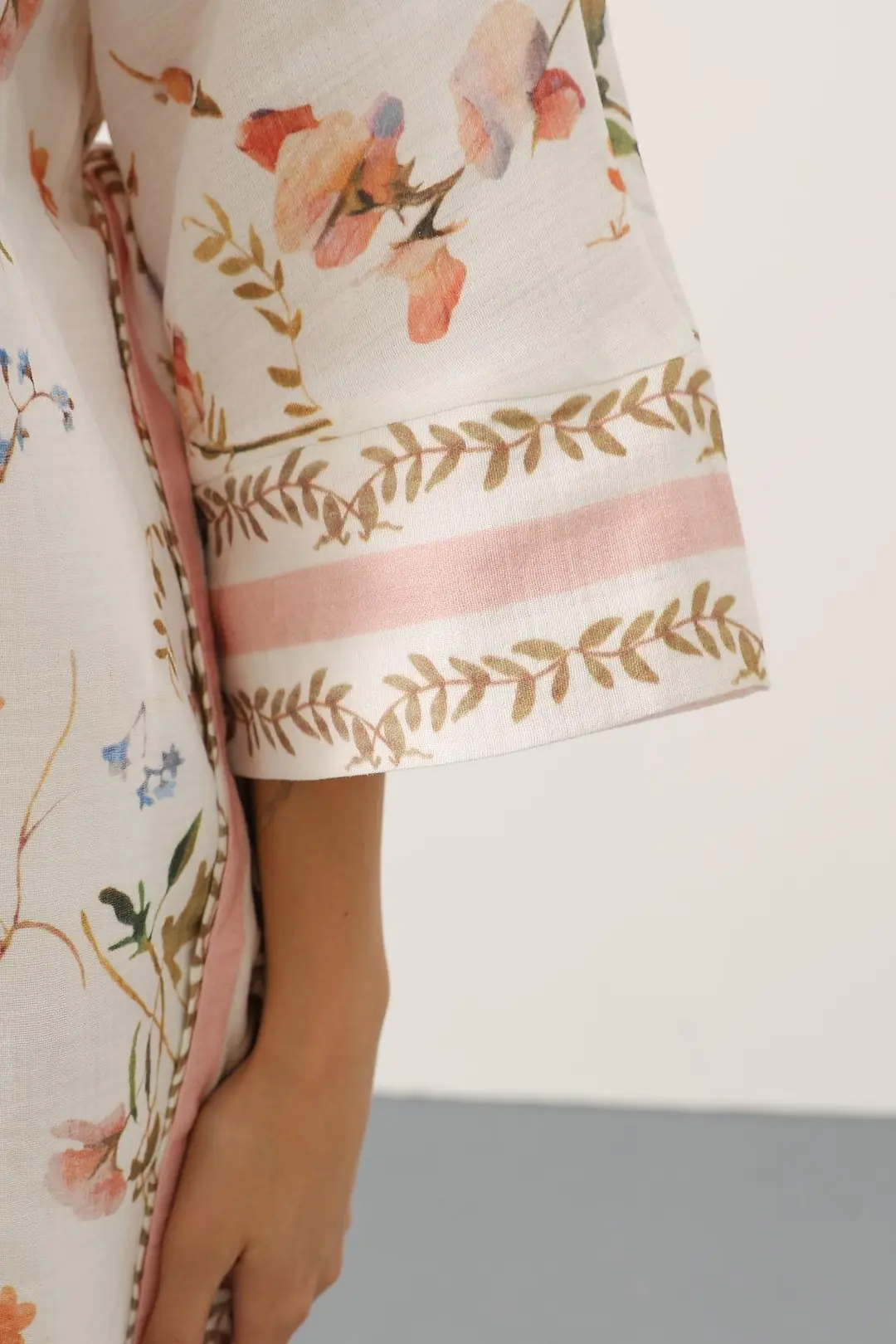 Bohem Desenli Bağlamalı Kimono - Çiçek Baskılı